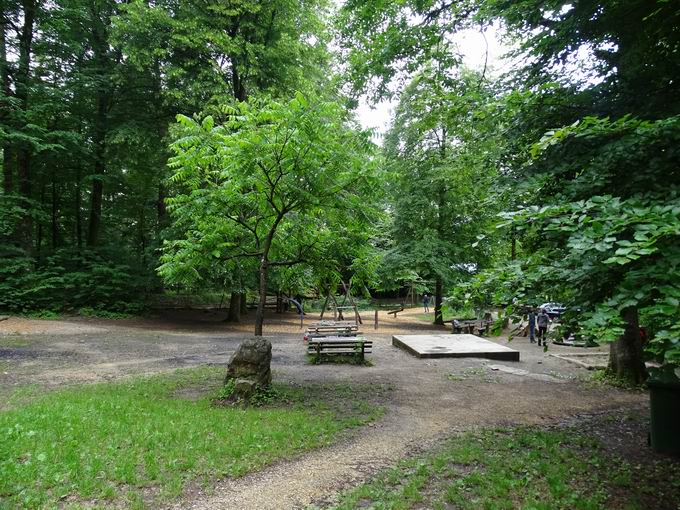 Schopbachhtte Ehrenstetten: Waldspielplatz