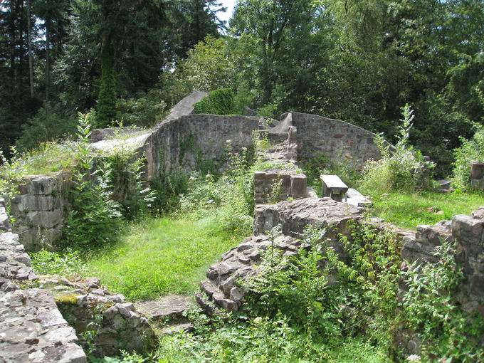 Burg Keppenbach: Blick Innenraum