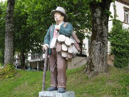 Brunenfigur Brstenhnder-Brunnen in Todtnauberg